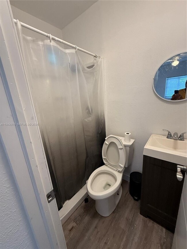 Building Photo - 406 Foster Rd