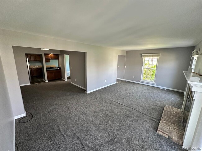 Building Photo - 20828 W Glen Haven Cir