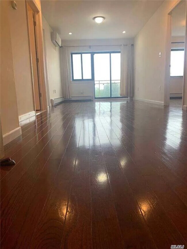 Building Photo - 6486 Wetherole St