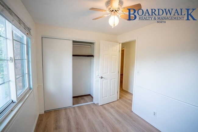 Building Photo - Updated 4 Bedroom Home in Beautiful Eden!