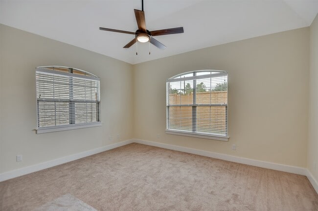 Building Photo - 4108 S Texas Ave