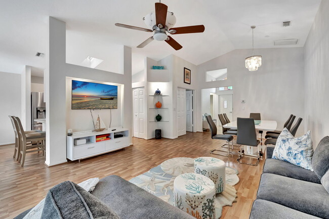 Building Photo - 7534 Ironbridge Cir