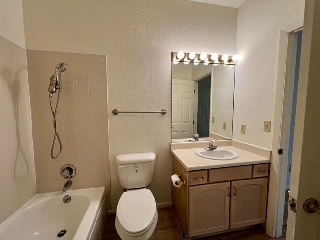Building Photo - Town for Rent in Battlement Mesa