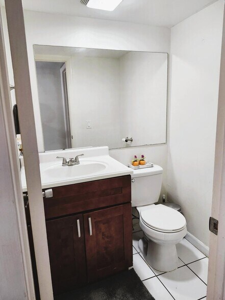 Building Photo - 1570 Forest Lakes Cir