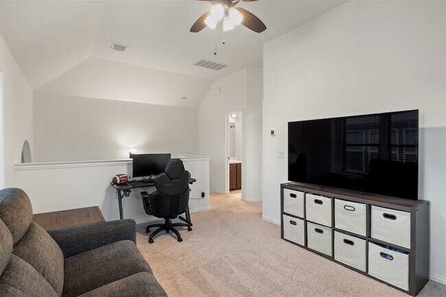 Building Photo - 1248 Starlight Ave