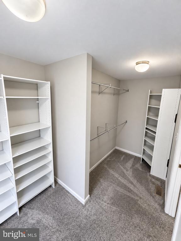 Building Photo - 6503 Susan Barkley Ct
