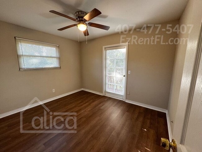 Building Photo - 2496 Bentridge Ct