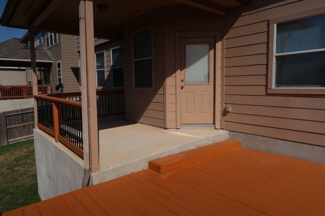 Building Photo - 249 Nomad Ln