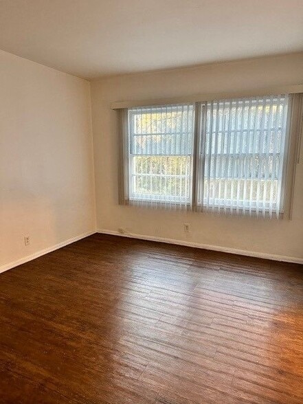 Building Photo - 4820 W Slauson Ave