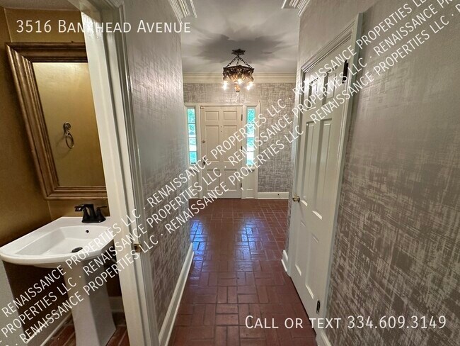 Building Photo - 3516 Bankhead Ave