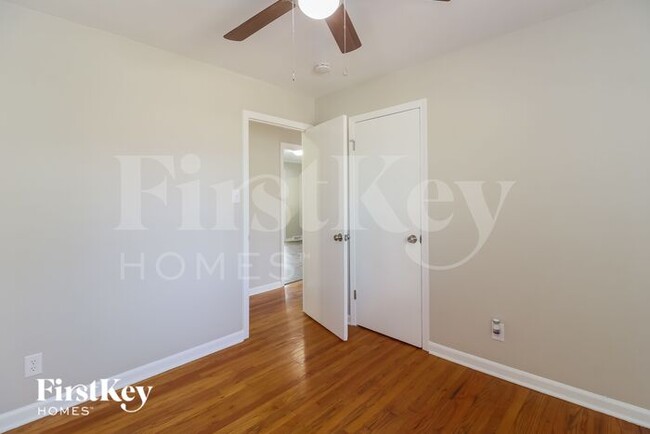 Building Photo - 4211 Bramlet Pl