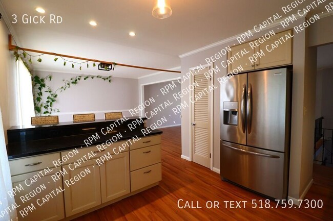 Building Photo - 3 Gick Rd