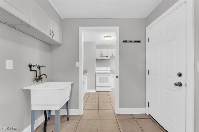 Building Photo - 4106 Fulton Pkwy