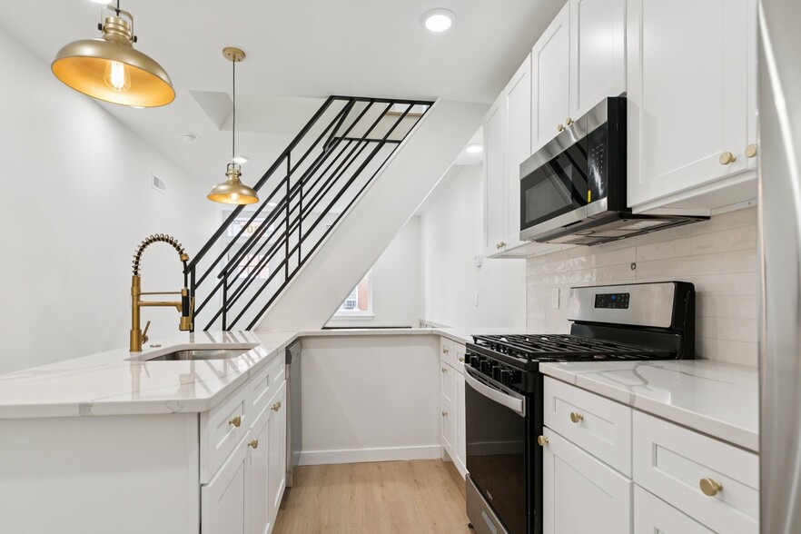 Building Photo - 2307 Gaul St