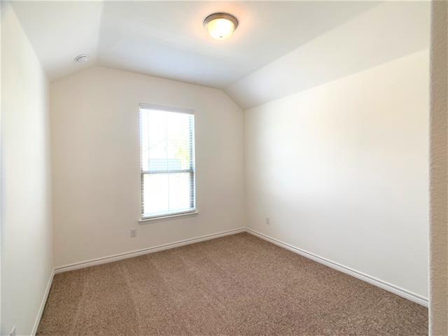 Building Photo - 7025 Tree Stand Pt