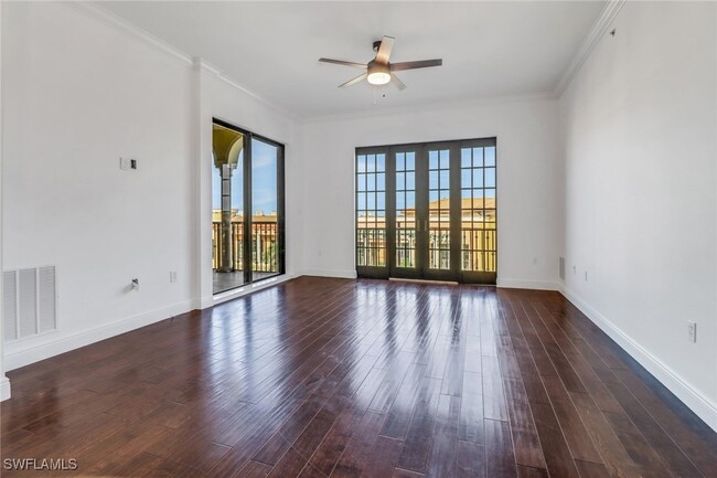 Building Photo - 23191 Fashion Dr