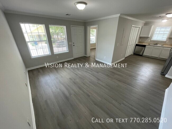 Building Photo - 1040 Thomasville Estates Dr SE