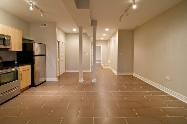 Floorplan - Melrose Apartments