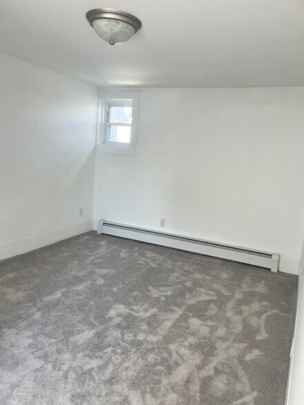 Bedroom #2 without furniture - 44 N Spring St