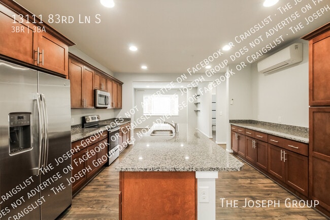 Building Photo - 13111 83rd Ln S
