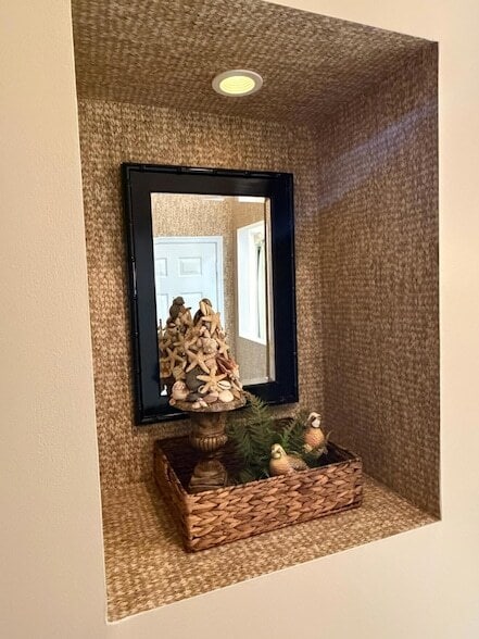 Building Photo - 9391 Bridgeport Dr