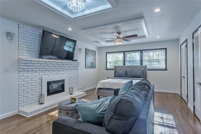 Building Photo - 6680 Williamson Dr NE