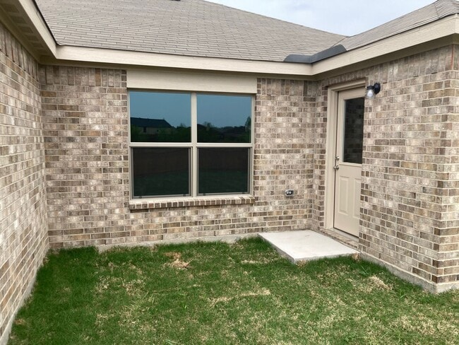 Building Photo - 3007 Boran Dr