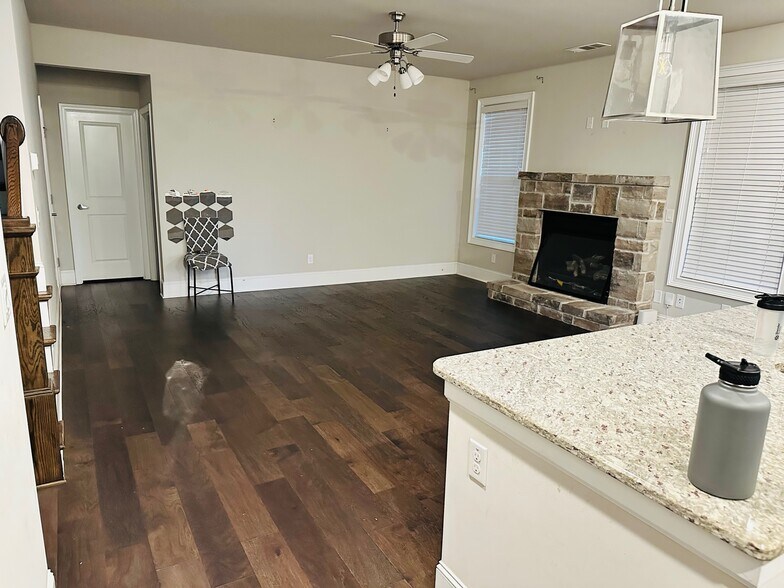 Building Photo - 5274 Sophia Downs Ct