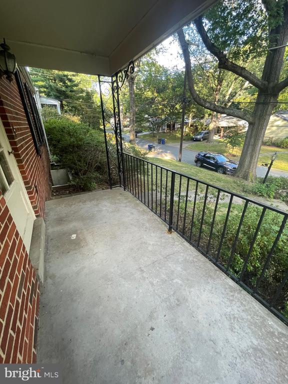 Building Photo - 5528 Warwick Pl