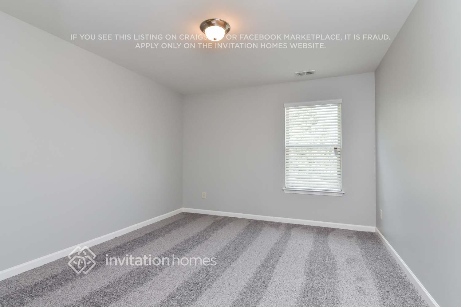 Building Photo - 4100 Whitfield Oak Way NE