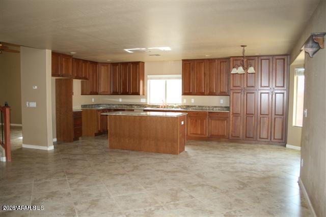Building Photo - 1730 E Cortez Dr