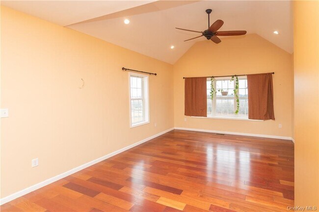 Building Photo - 66 Mulberry Ln