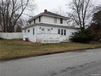 Building Photo - 29 Catskill Ave
