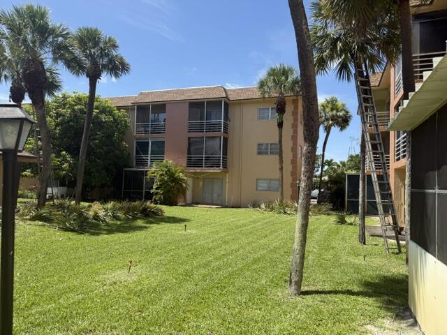 Building Photo - 4141 NW 26th St