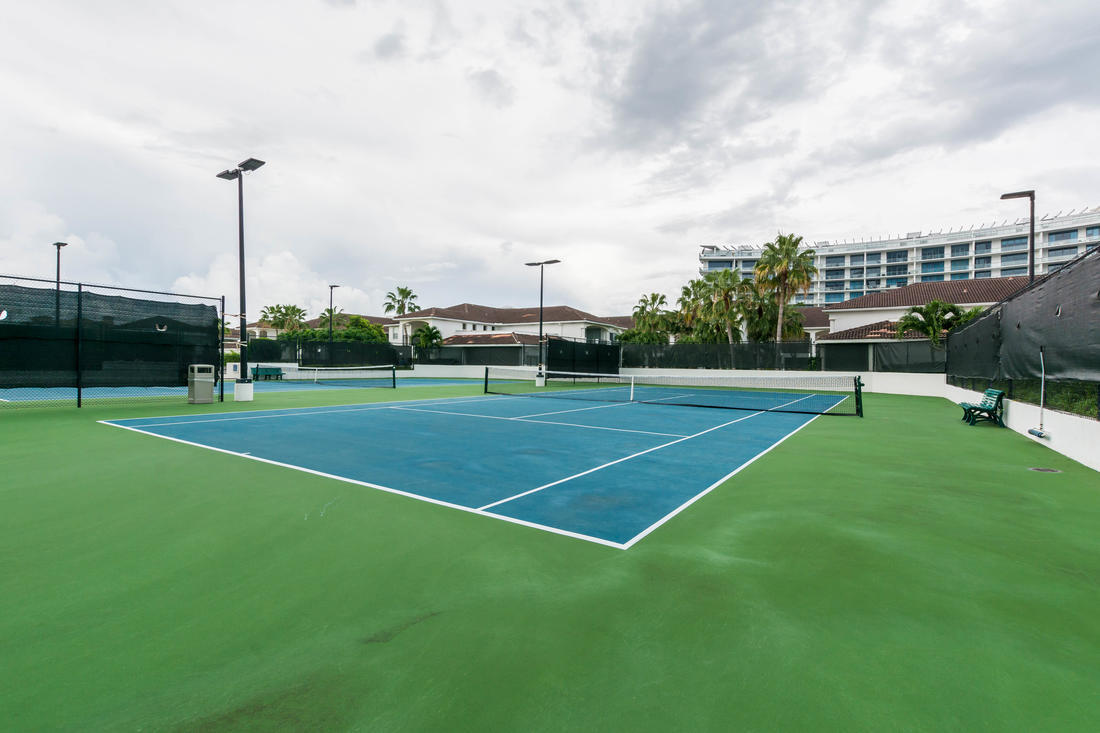 Building Photo - 3165 NE 184th St