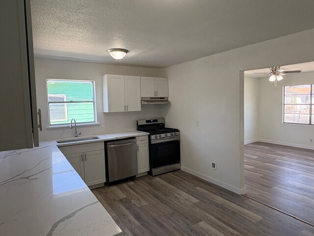 Building Photo - Fully Renovated 5BR with Rare Gated Backyard Parking - Move-In Ready