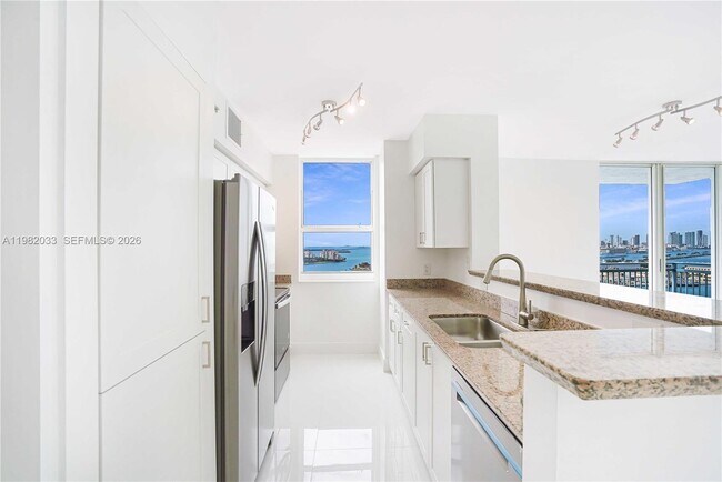 Building Photo - 90 Alton Rd