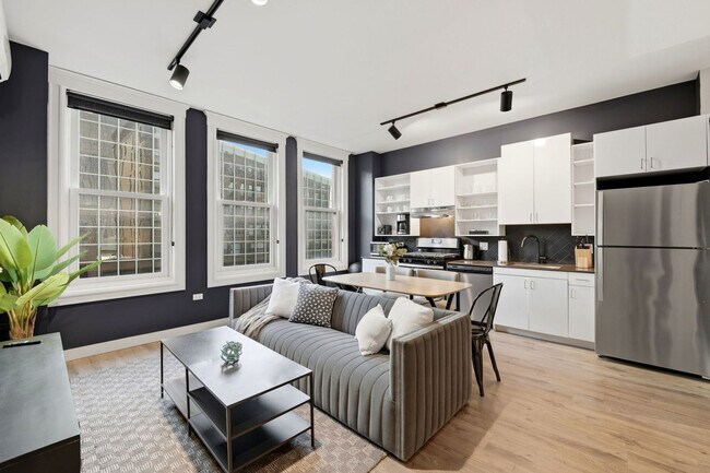 Building Photo - 417 S Dearborn St