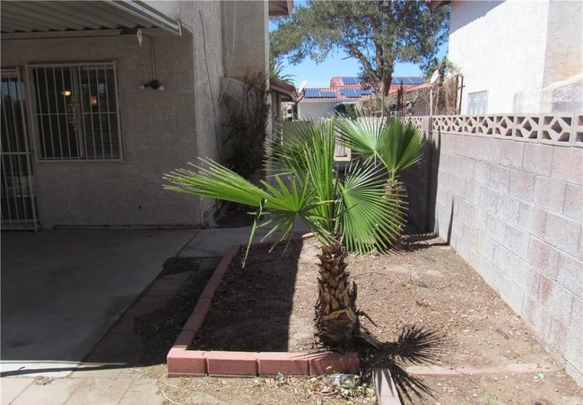 Building Photo - 3864 Red Rock St