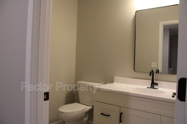 Building Photo - 3124 Scotch Ln