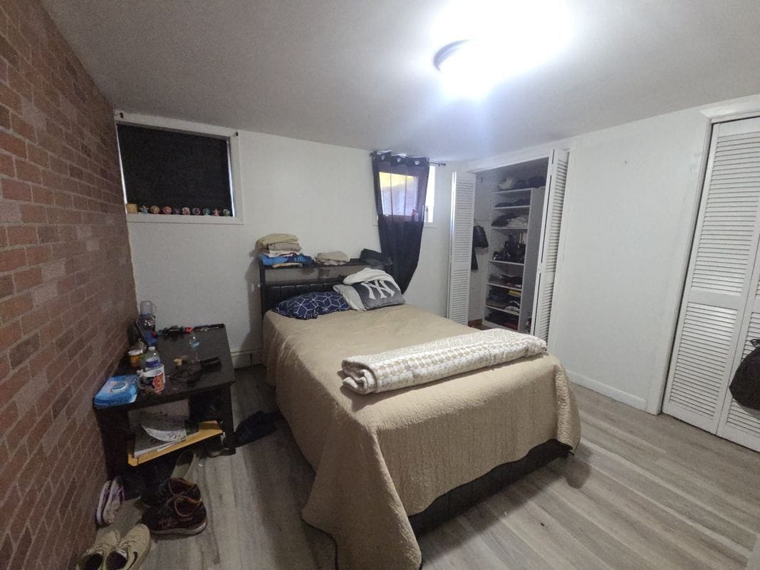 Building Photo - 1410 45th St