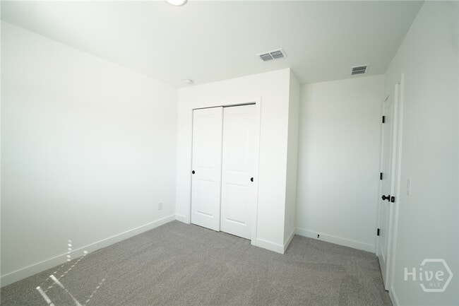 Building Photo - 108 Kingswood Cir