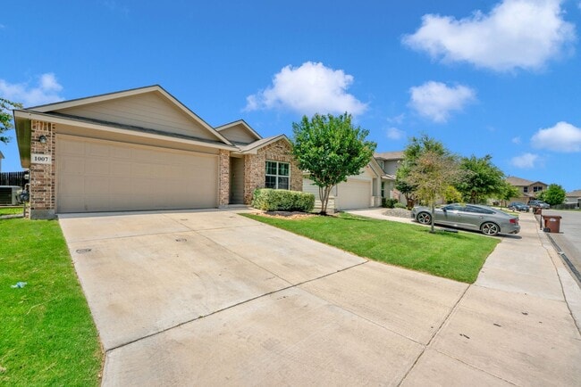 Building Photo - Charming 4-Bedroom Home in Redbird Ranch – Resort-Style Amenities & Prime Location!
