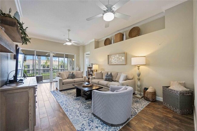 Building Photo - 5290 Descanso Ct