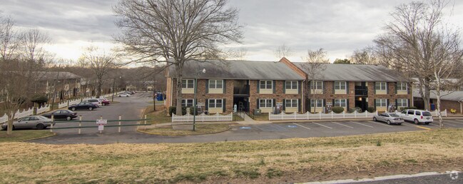 Building Photo - Laurel Hill Apartments