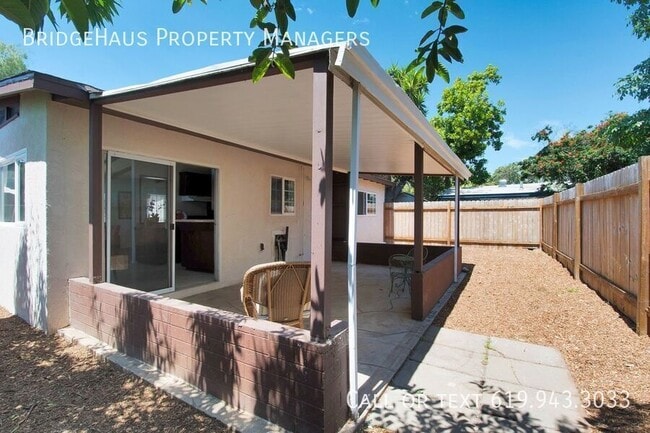 Building Photo - 569 10th St