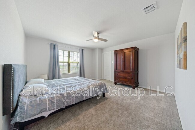 Building Photo - 6735 Shiraz Wy