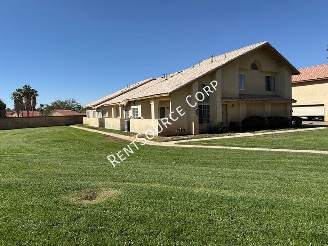 Primary Photo - 44545 16th St E