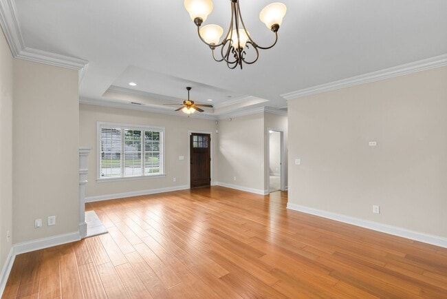 Building Photo - Rosemary Gate Townhome For Rent