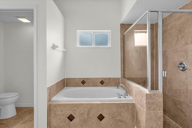 Building Photo - 14433 Nottingham Way Cir